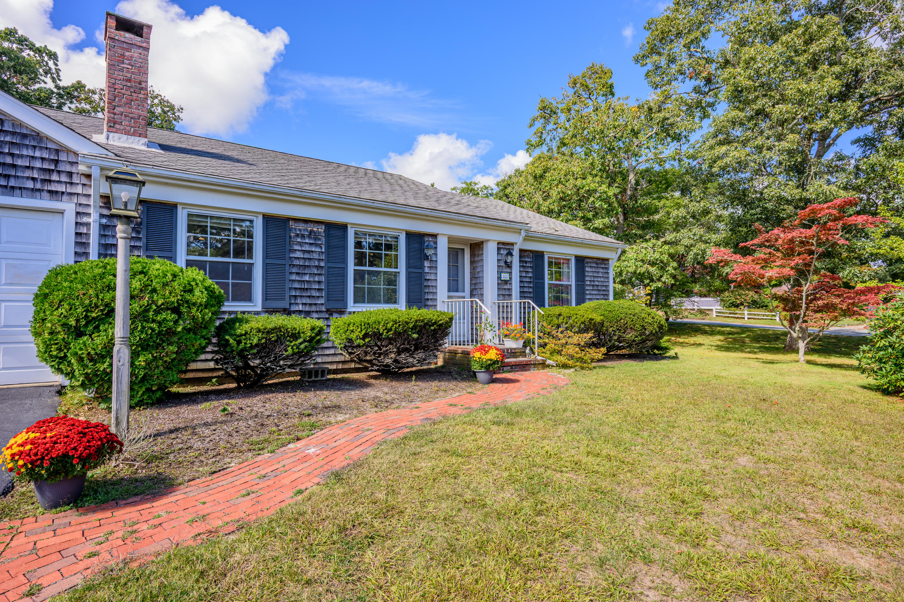 800 Riverview Drive