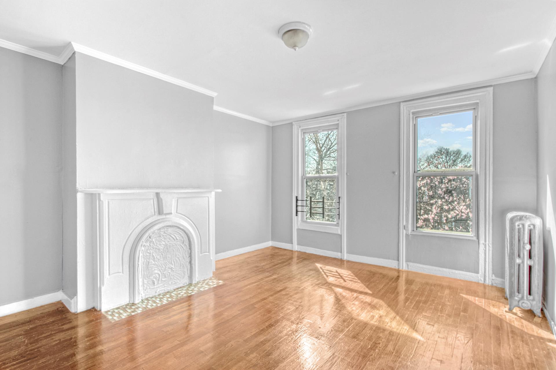 594 HANCOCK Street 2