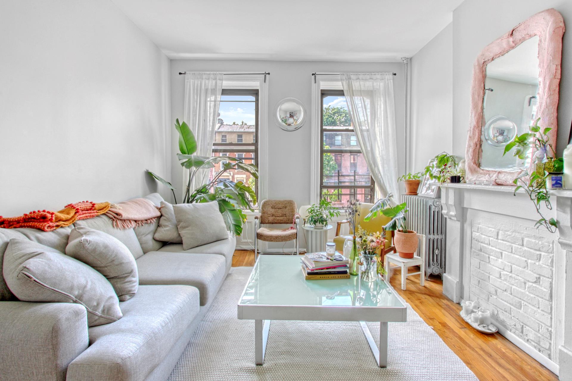 435 JEFFERSON Avenue 3