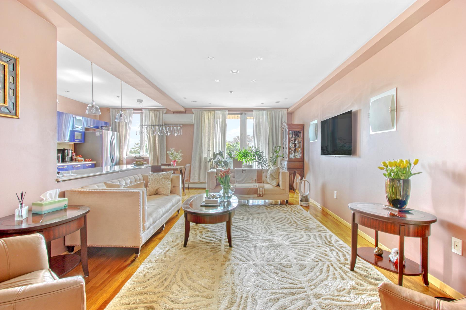 2806 E 23RD Street 4B