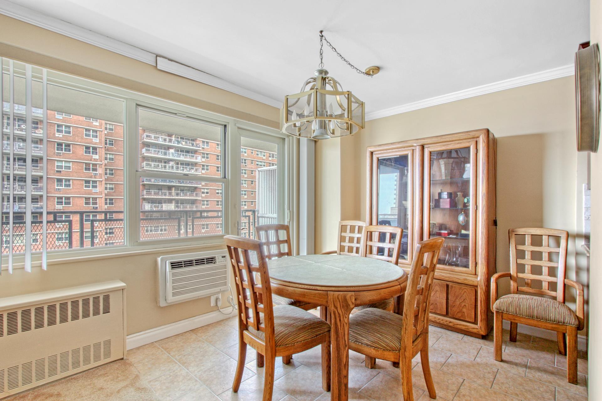 2928 W 5TH Street 5D
