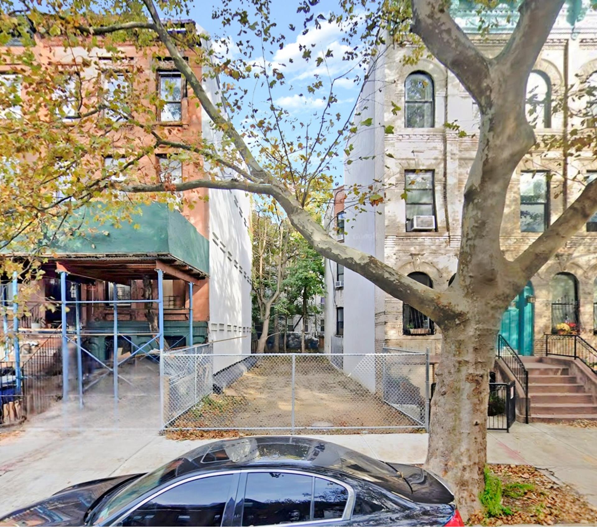 465 HANCOCK Street