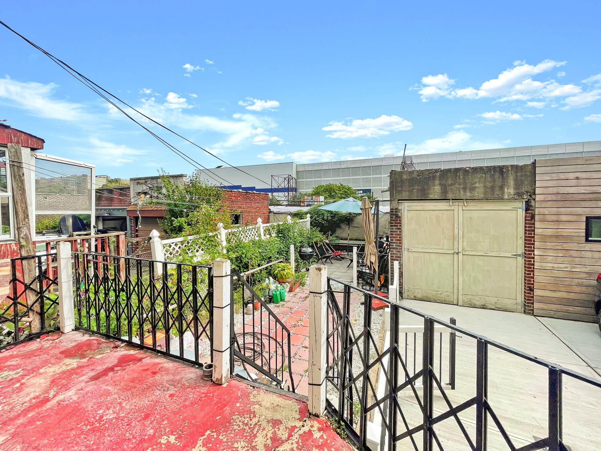 172 SULLIVAN Place