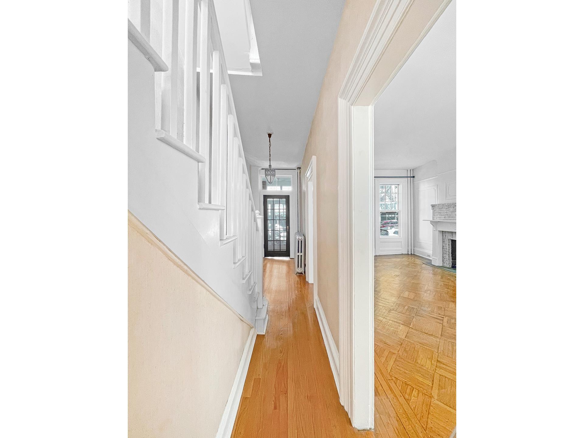 330 CLERMONT Avenue