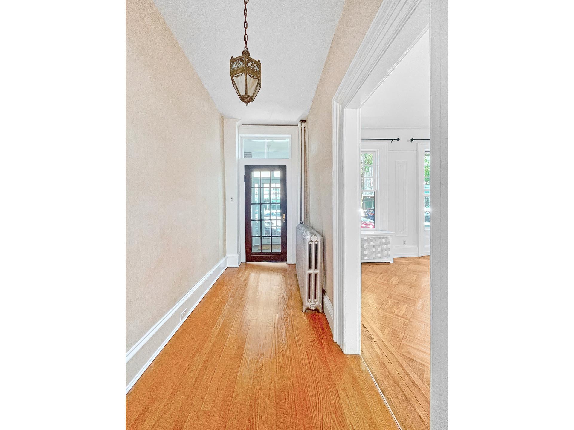 330 CLERMONT Avenue