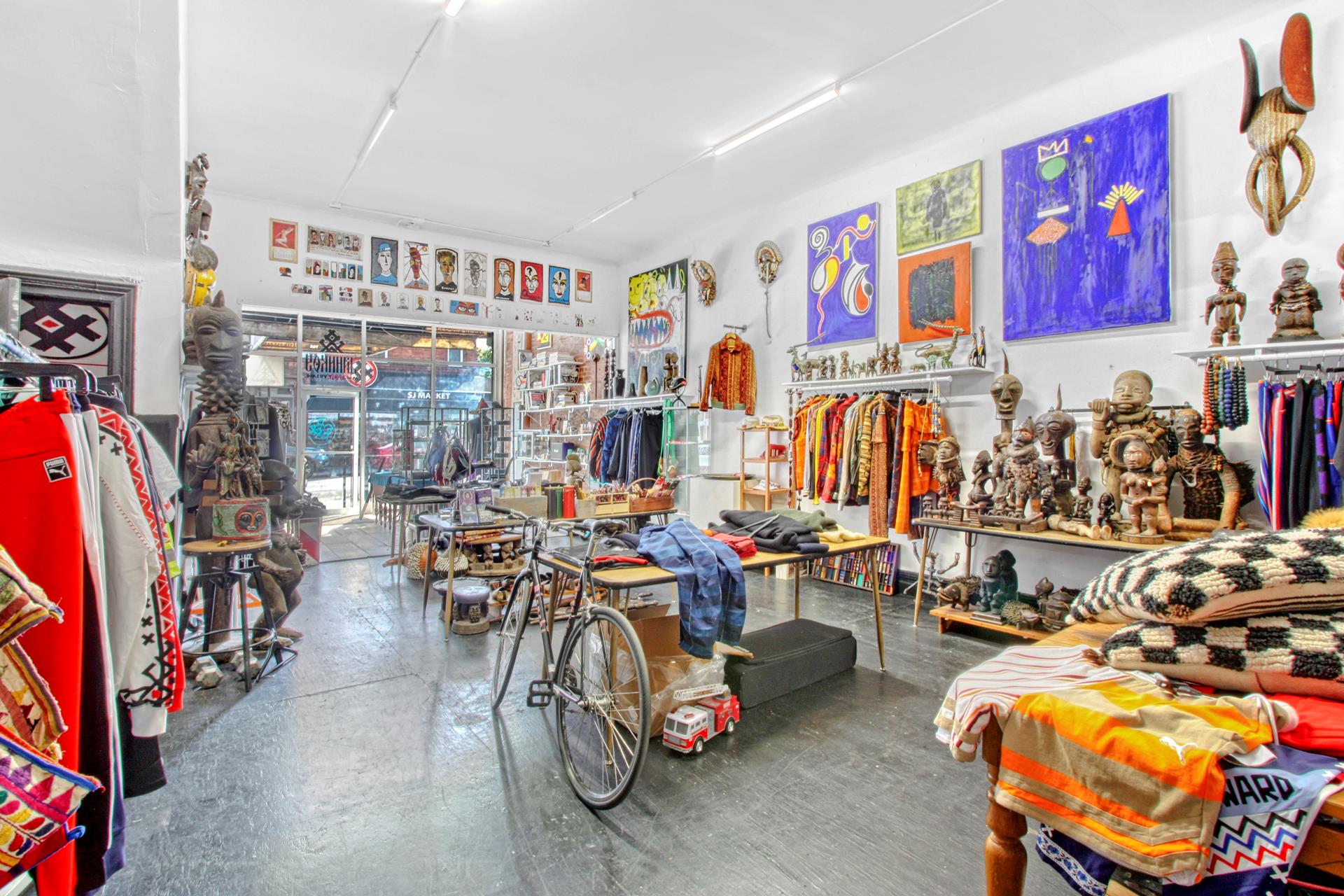 760 FRANKLIN Avenue MIXED_USE