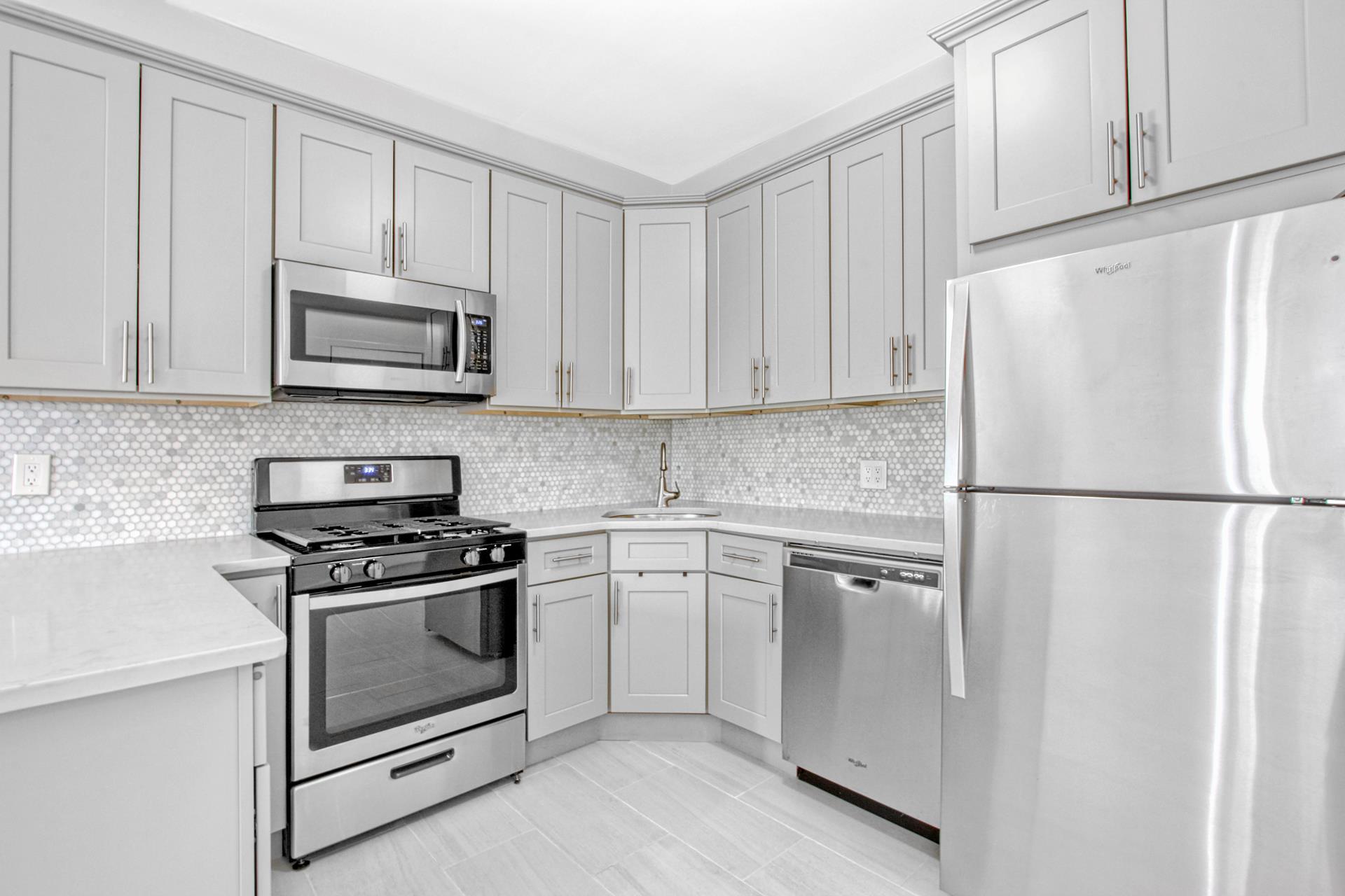 510 OCEAN Parkway 4E