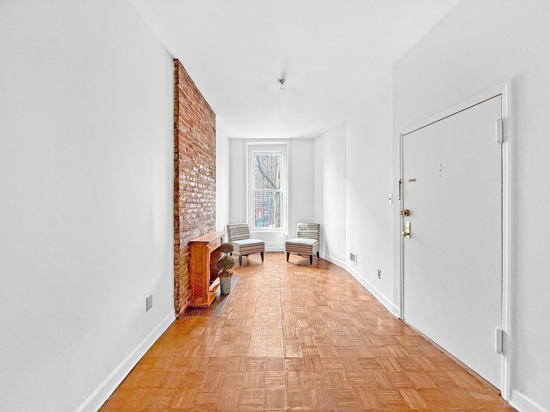 265 St James Place 2