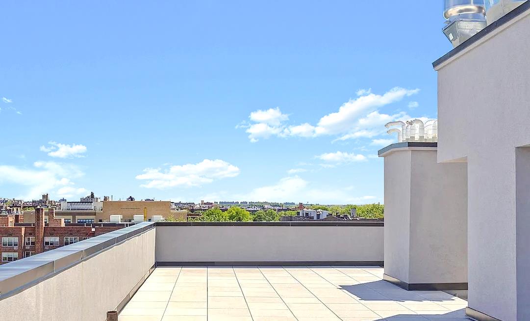 233 OCEAN Parkway 6A