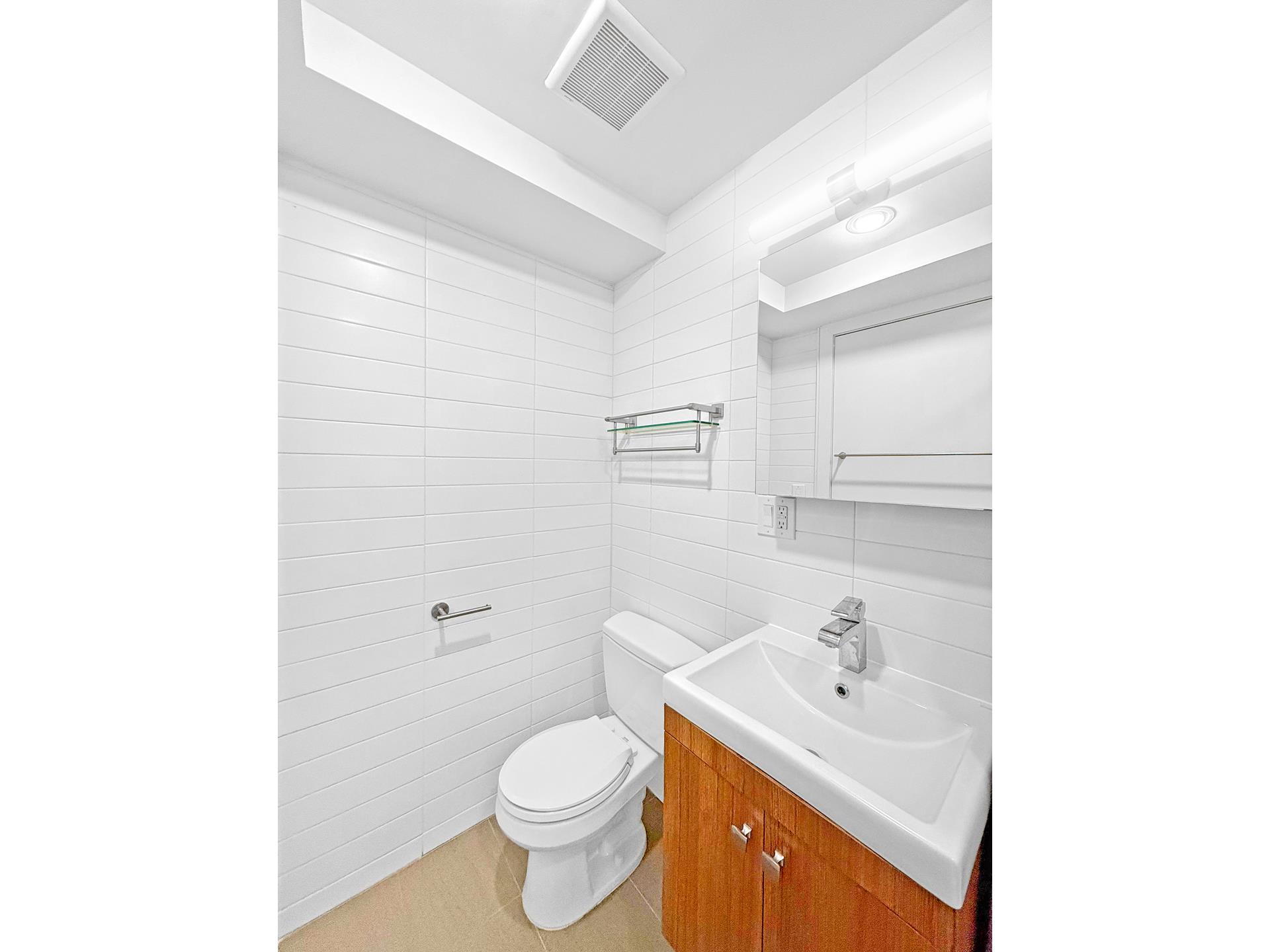233 OCEAN Parkway 6A