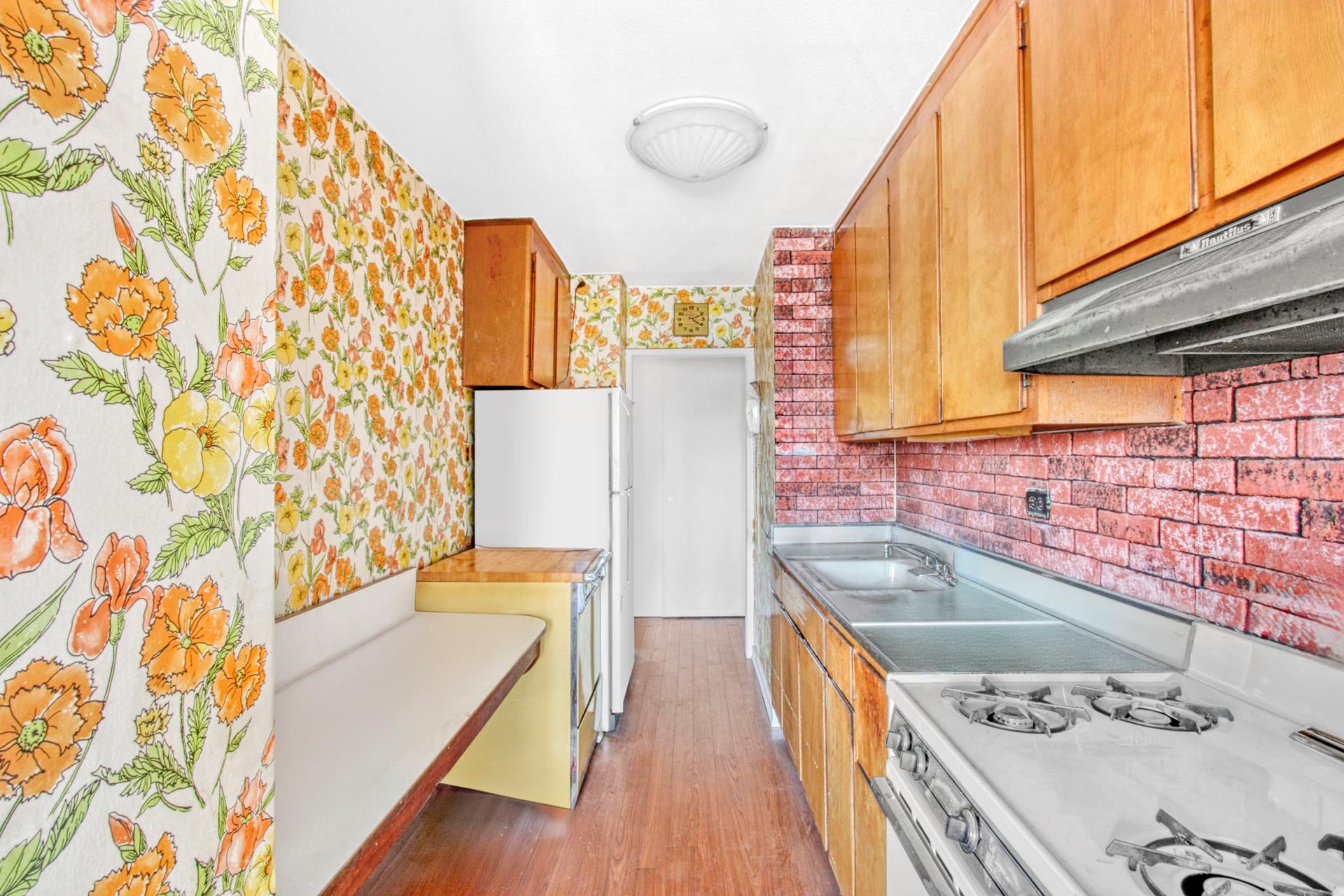 444 NEPTUNE Avenue 6R