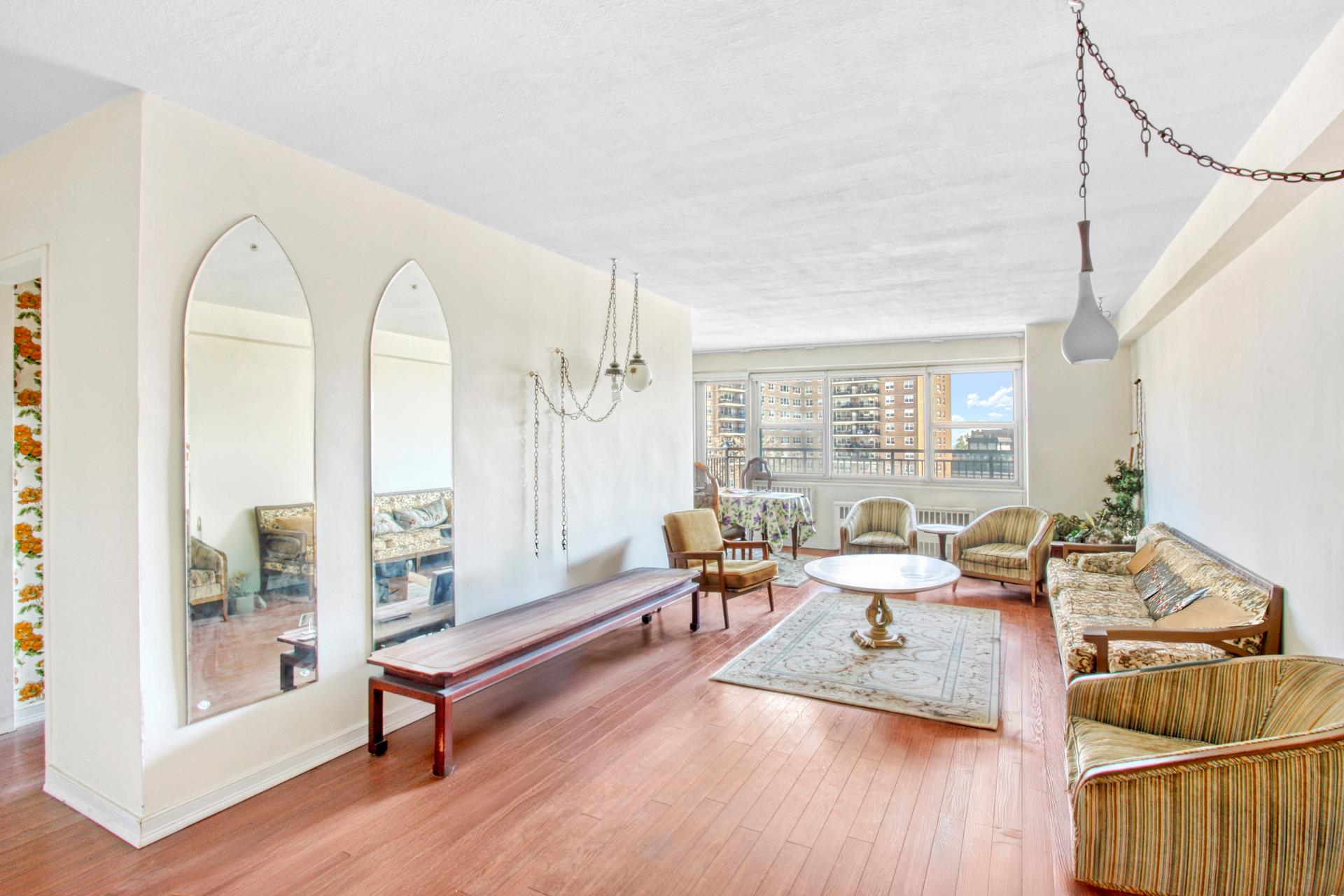 444 NEPTUNE Avenue 6R