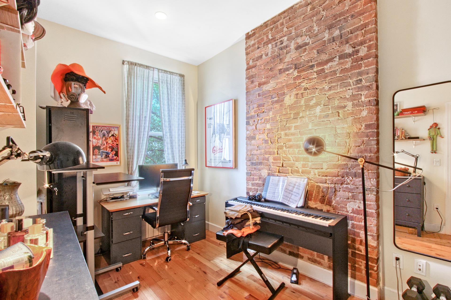 625 FRANKLIN Avenue