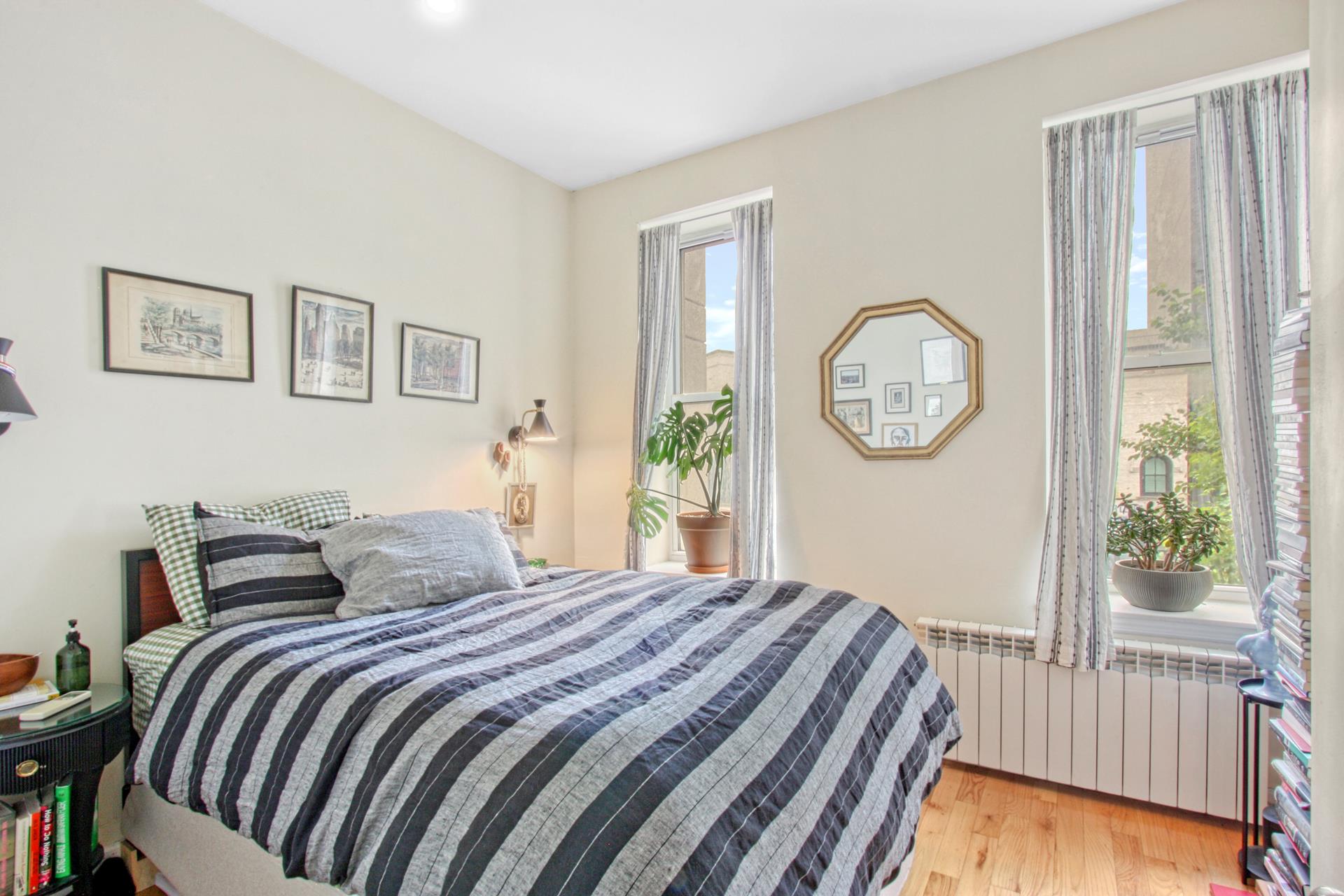 625 FRANKLIN Avenue