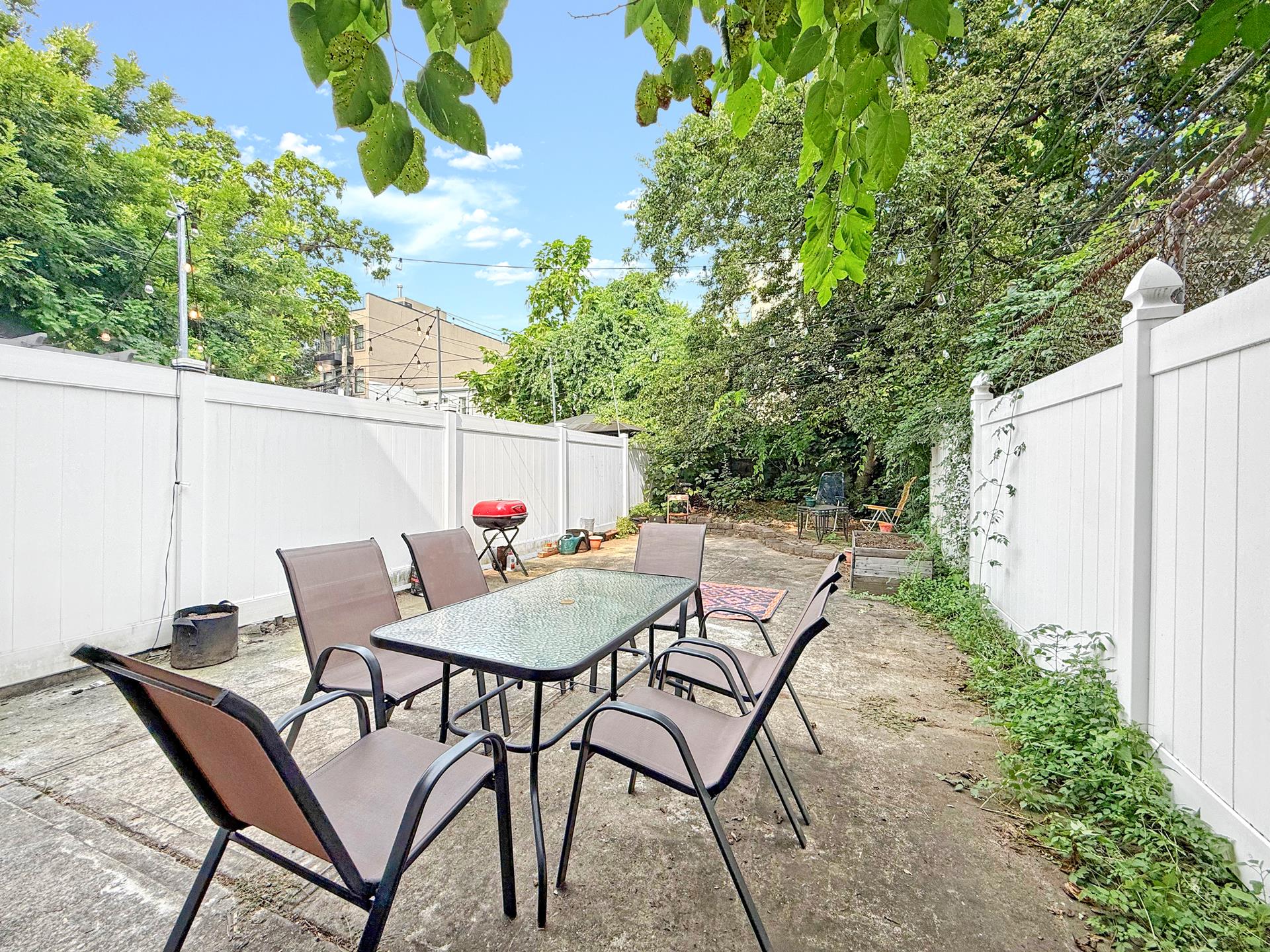 45 PILLING Street
