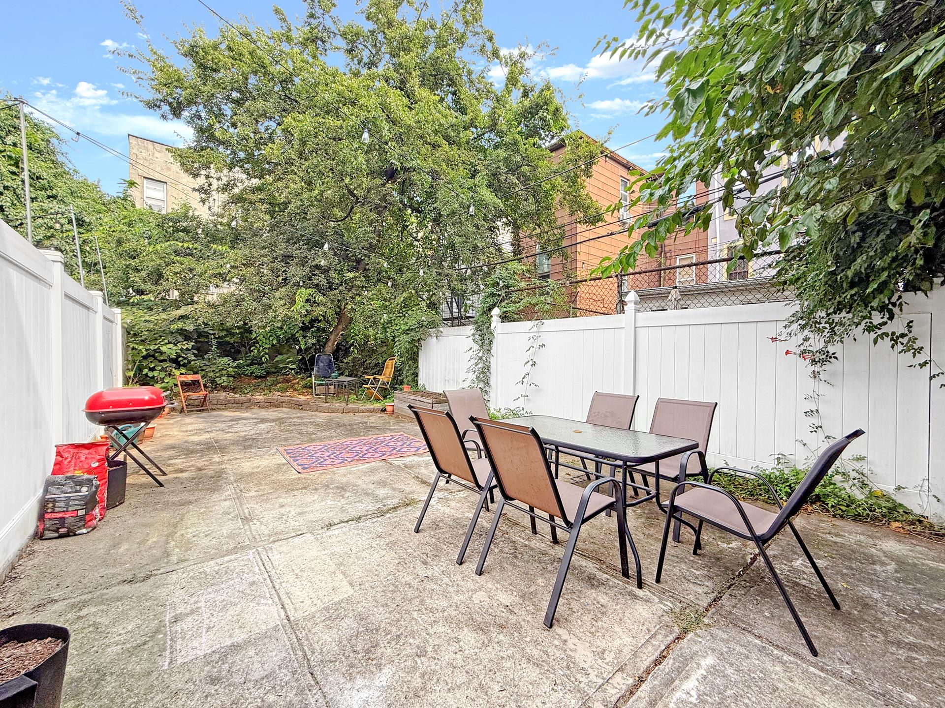 45 PILLING Street