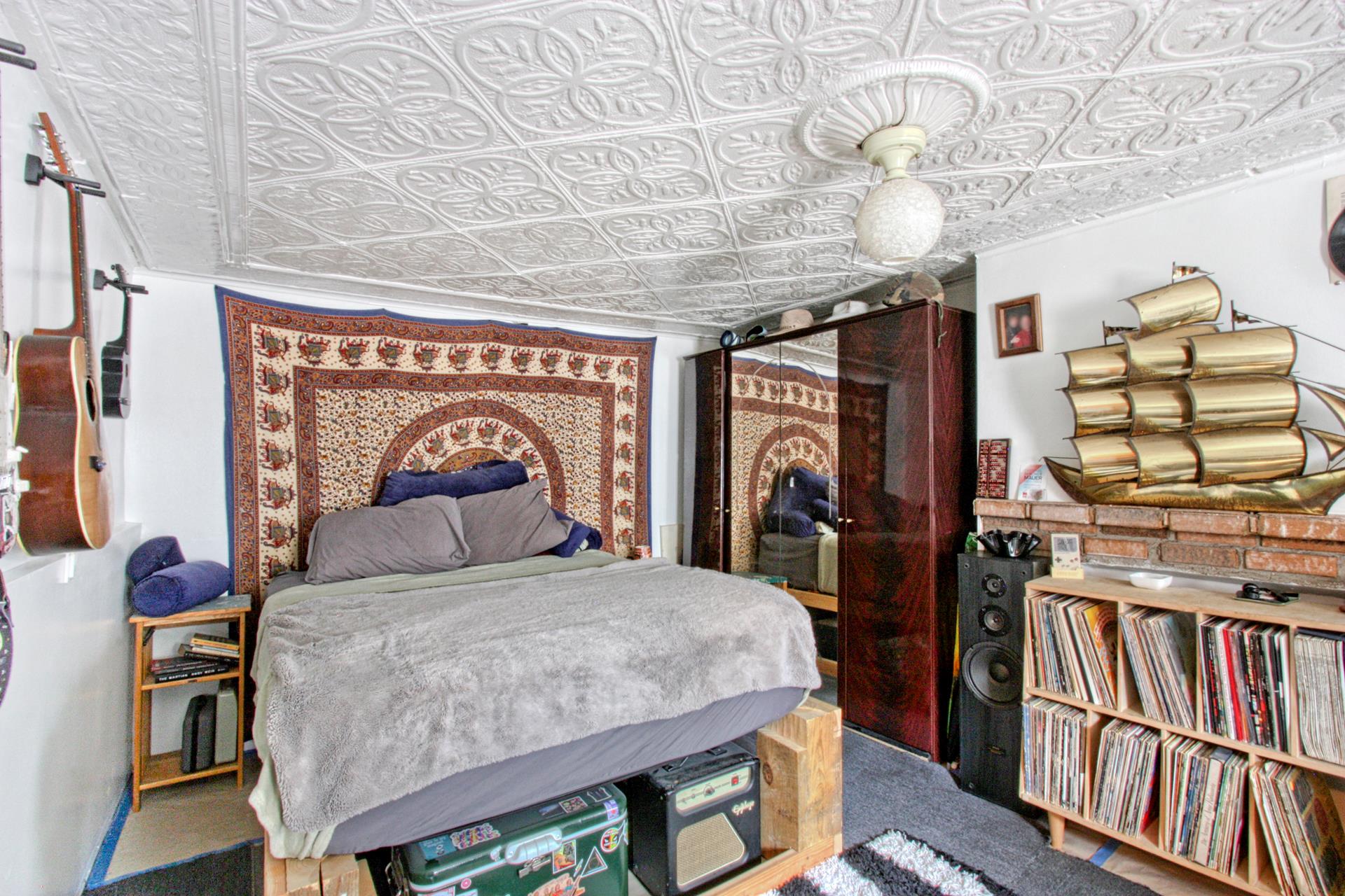45 PILLING Street