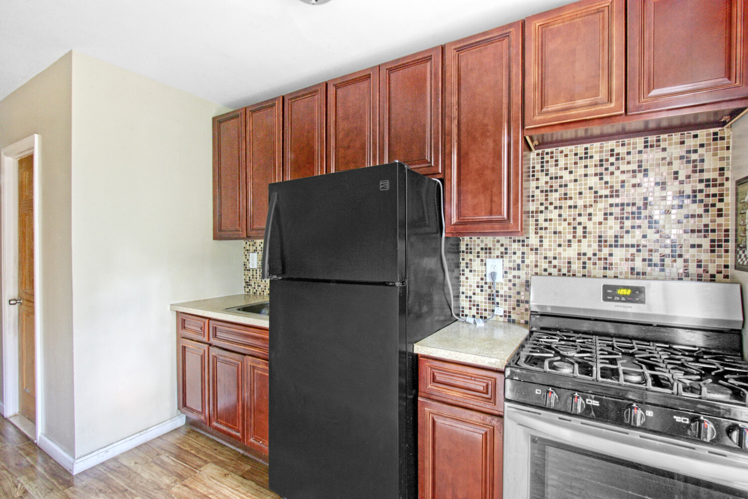 614 ST JOHNS Place
