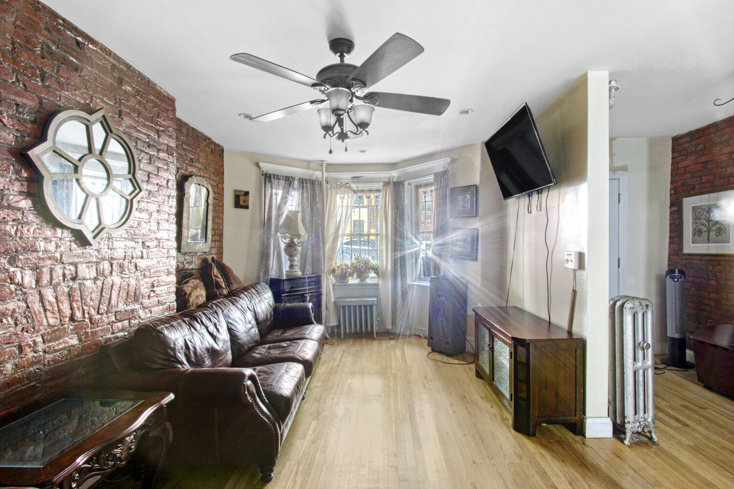 614 ST JOHNS Place
