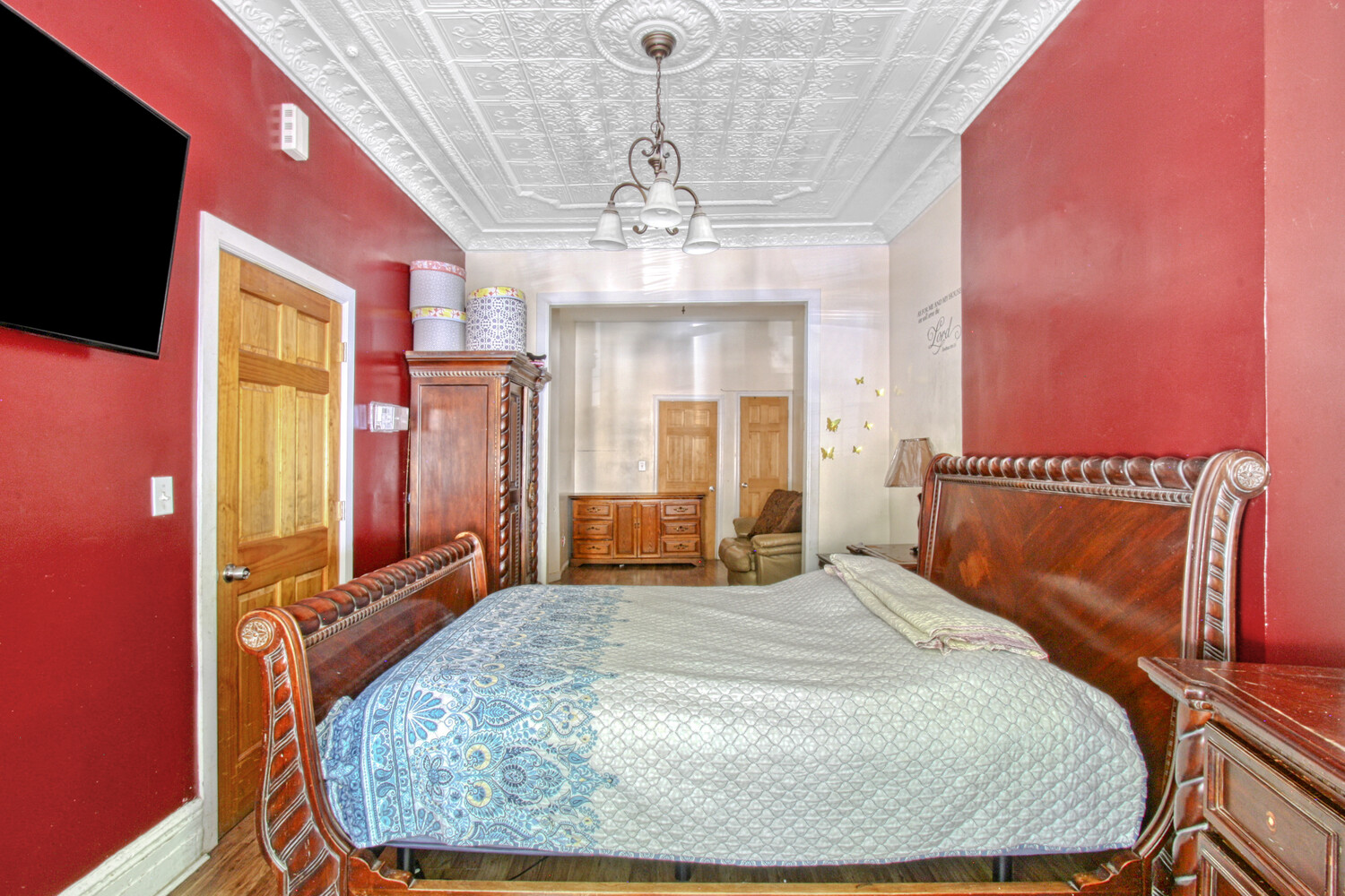 614 ST JOHNS Place