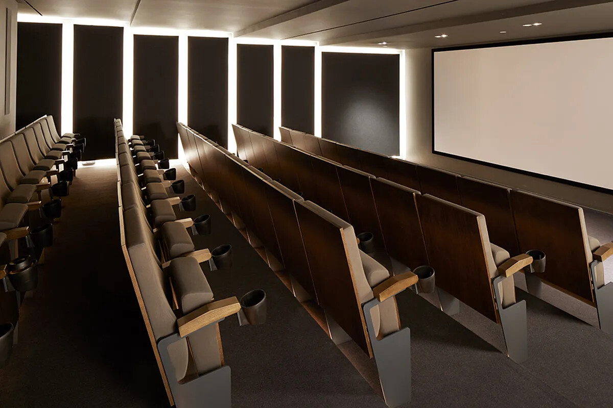 90 FURMAN Street N805