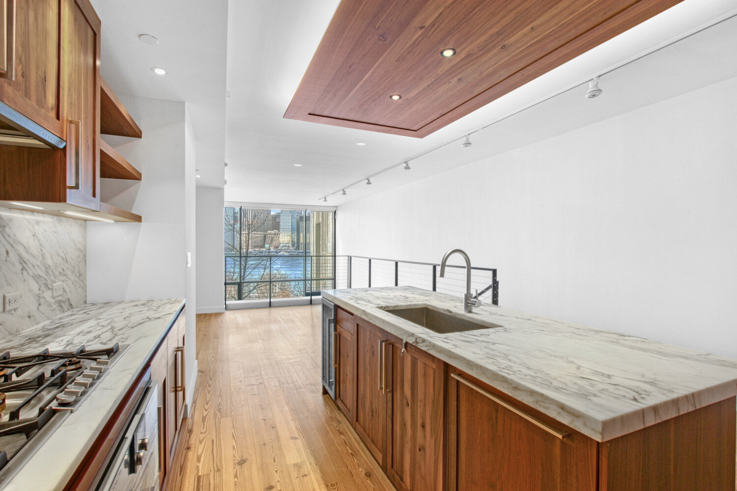 90 FURMAN Street N805