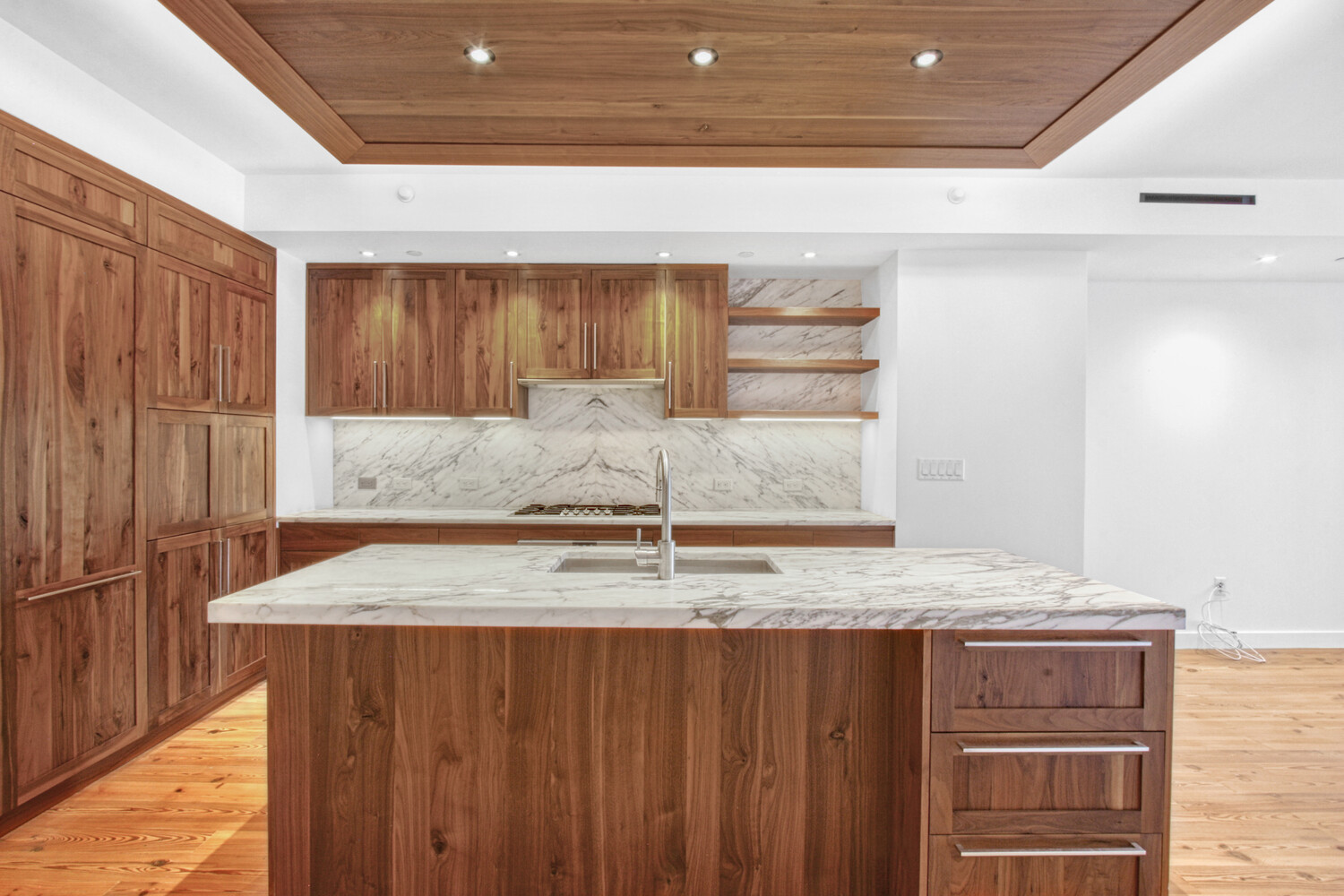 90 FURMAN Street N805