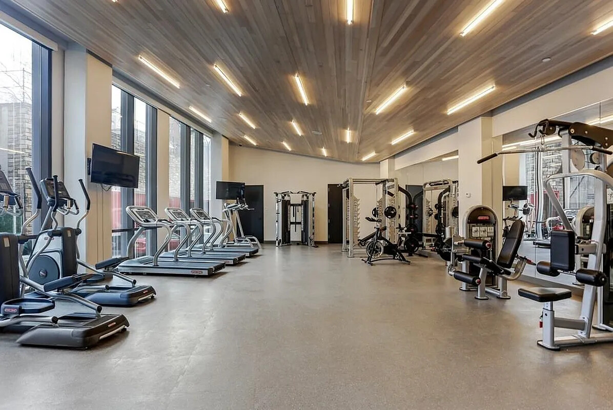 90 FURMAN Street N805