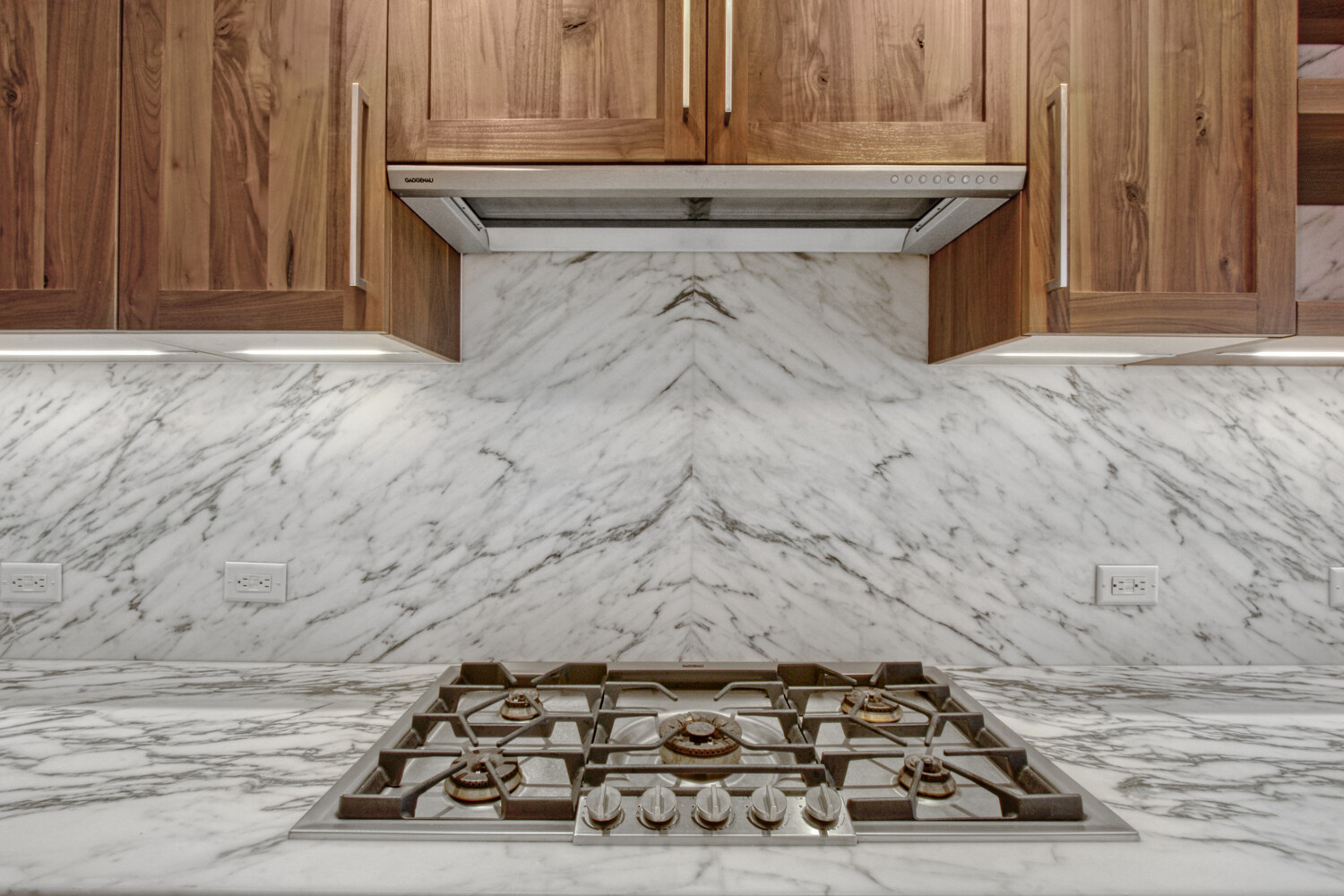 90 FURMAN Street N805