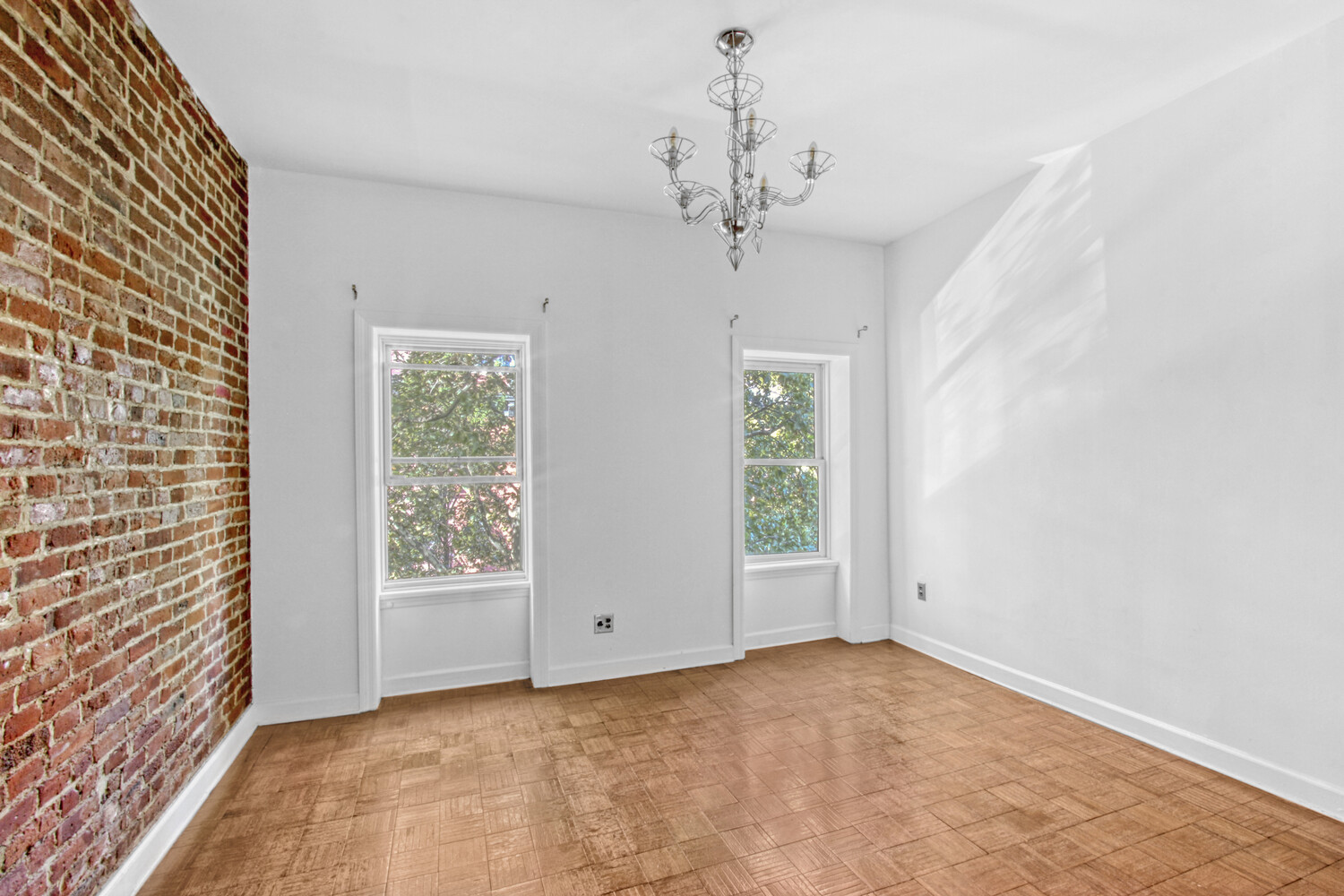 265 St James Place 4