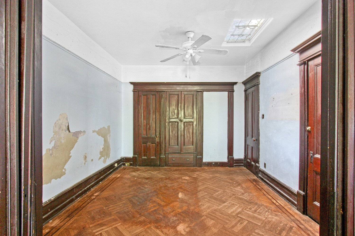 426 MAC DONOUGH Street