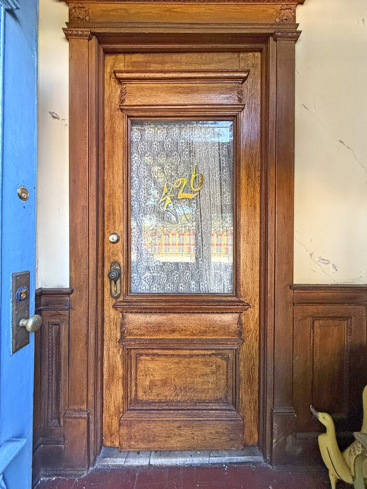 426 MAC DONOUGH Street