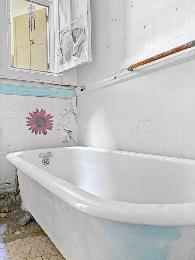 426 MAC DONOUGH Street