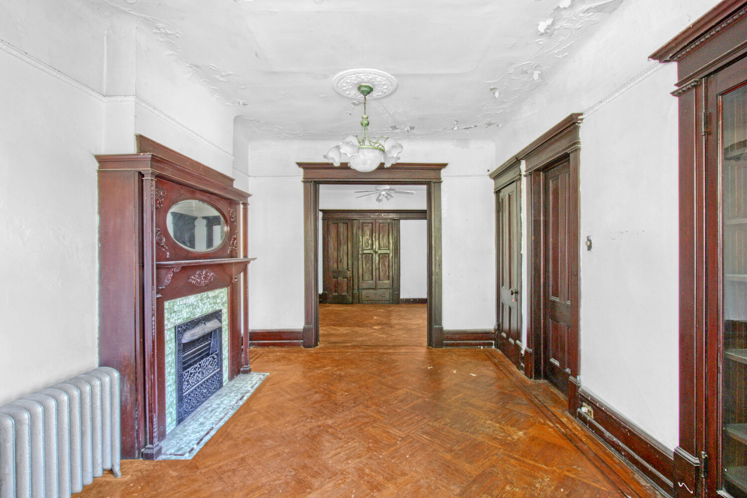 426 MAC DONOUGH Street