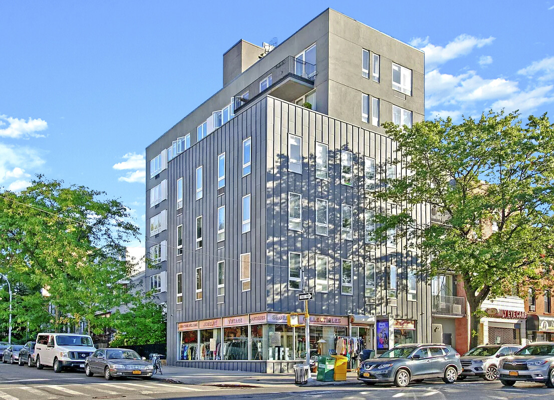 515 5TH Avenue 3C