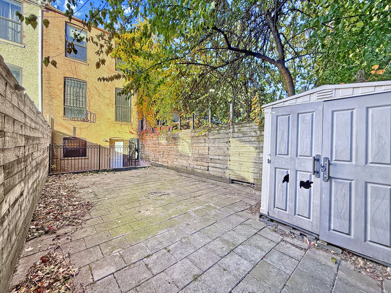 1126 HERKIMER Street 1