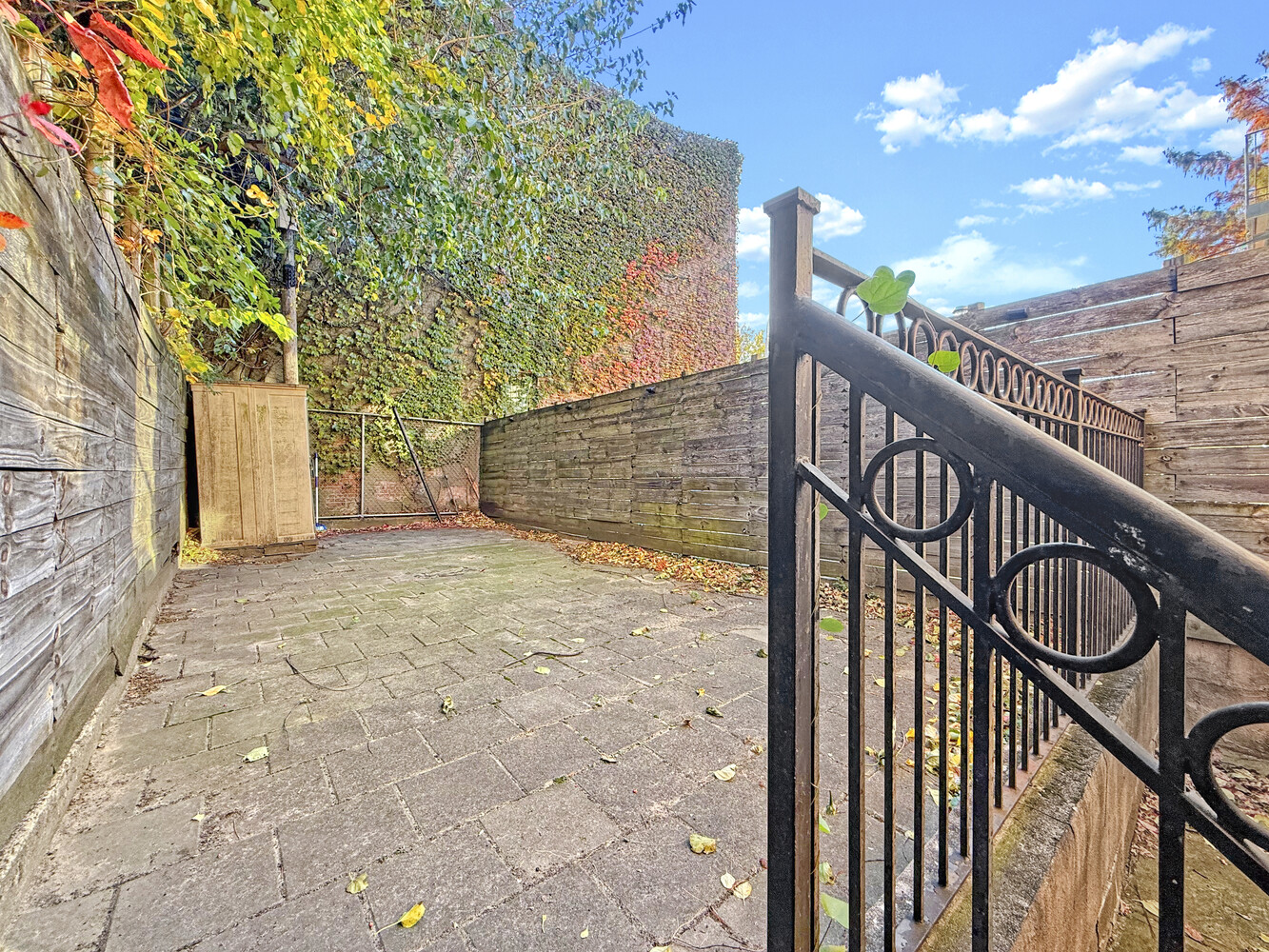 1126 HERKIMER Street 1