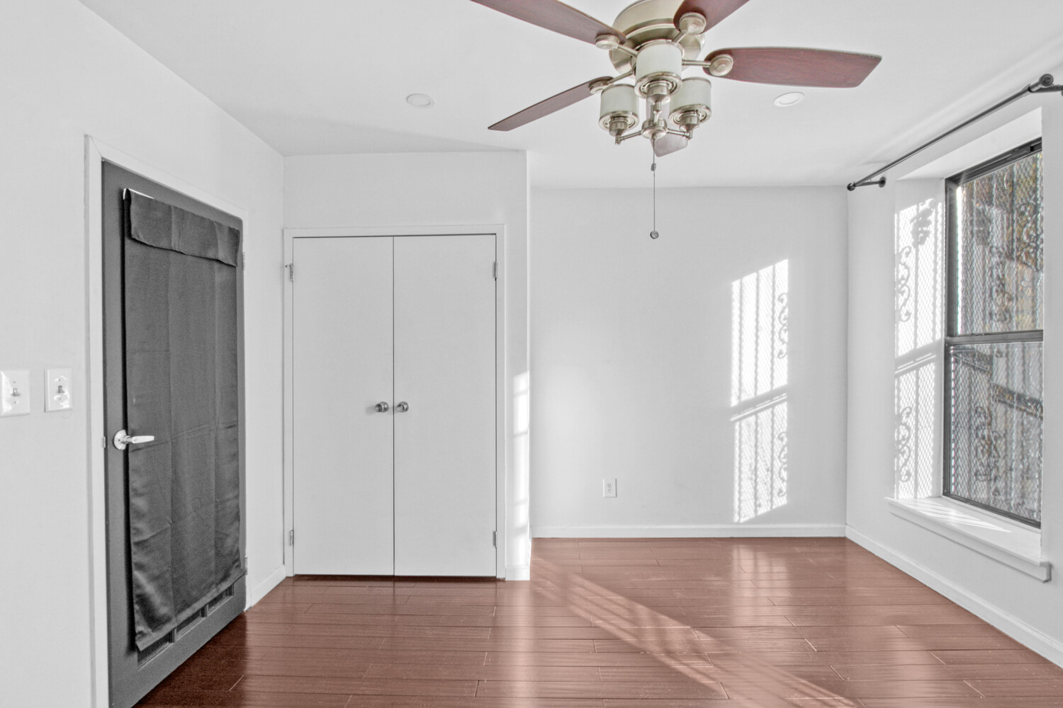 1126 HERKIMER Street 1