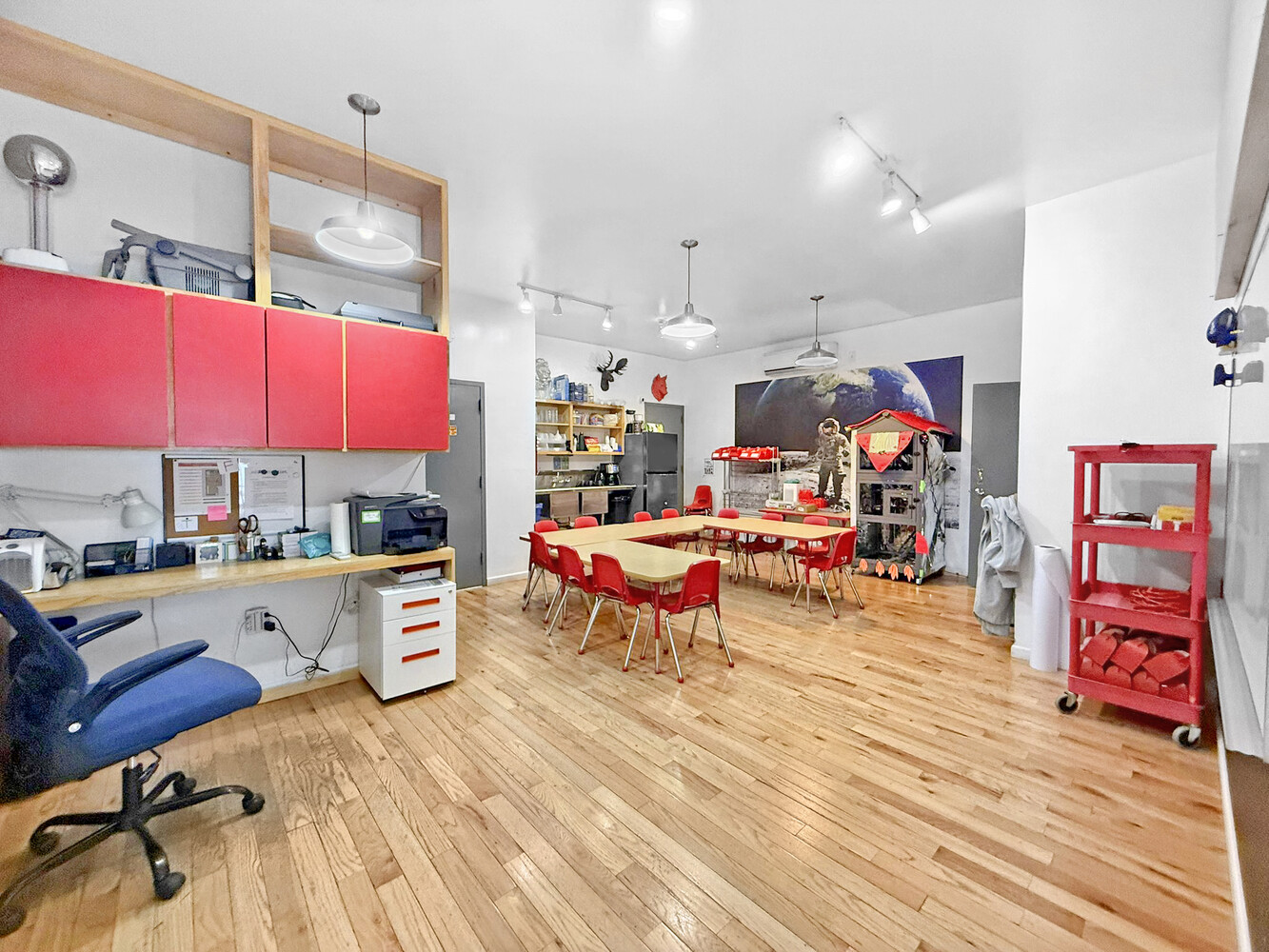 69 UNDERHILL Avenue MIXED_USE