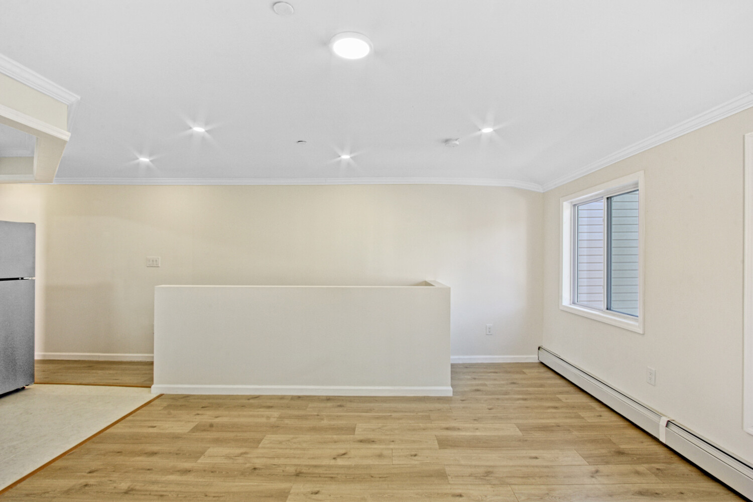 33 HALE Avenue