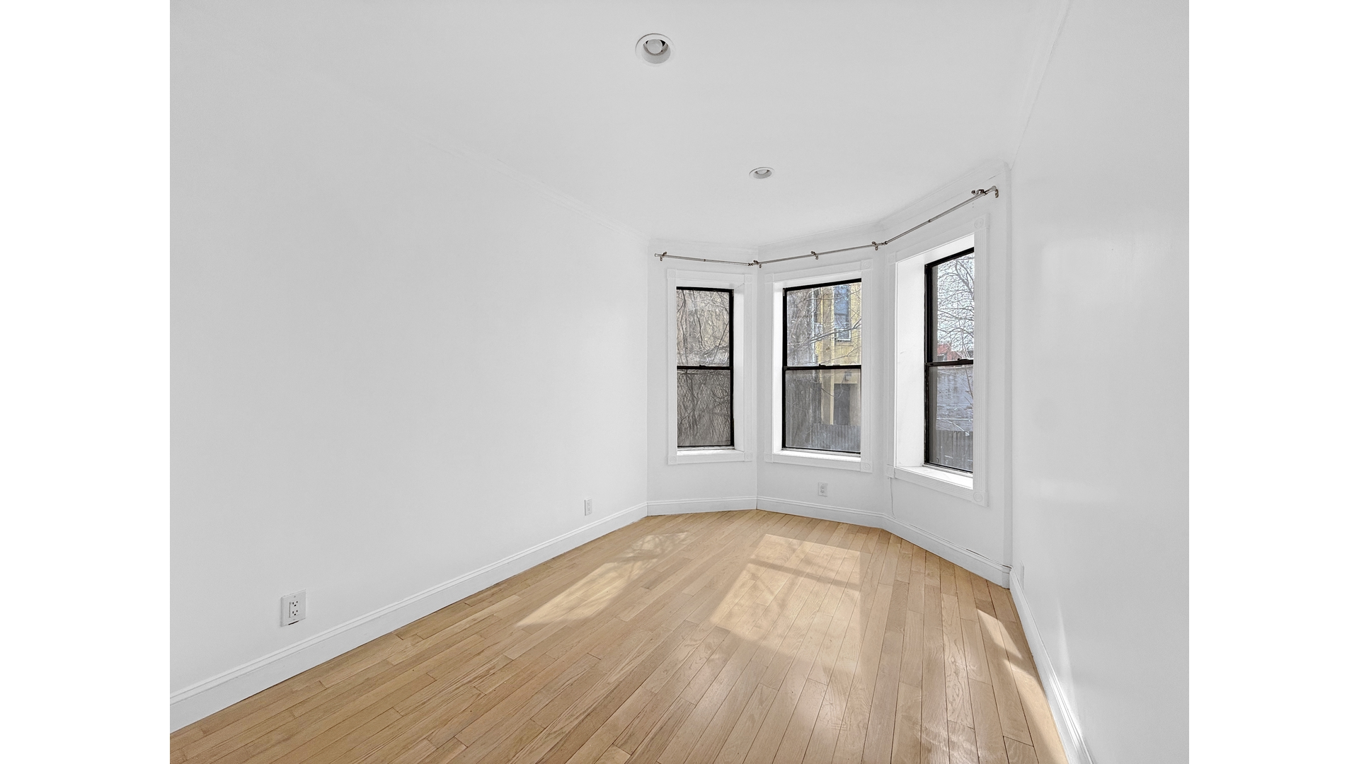 1592 ST MARKS Avenue 1