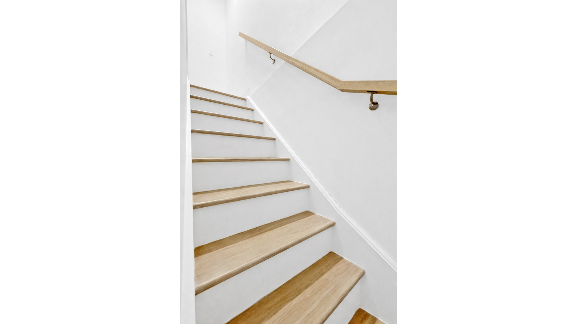 526 UNION Avenue PH5