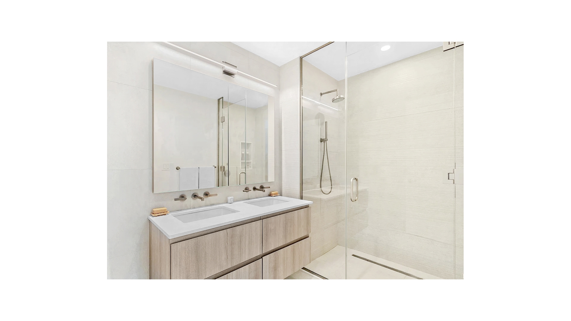 526 UNION Avenue PH5