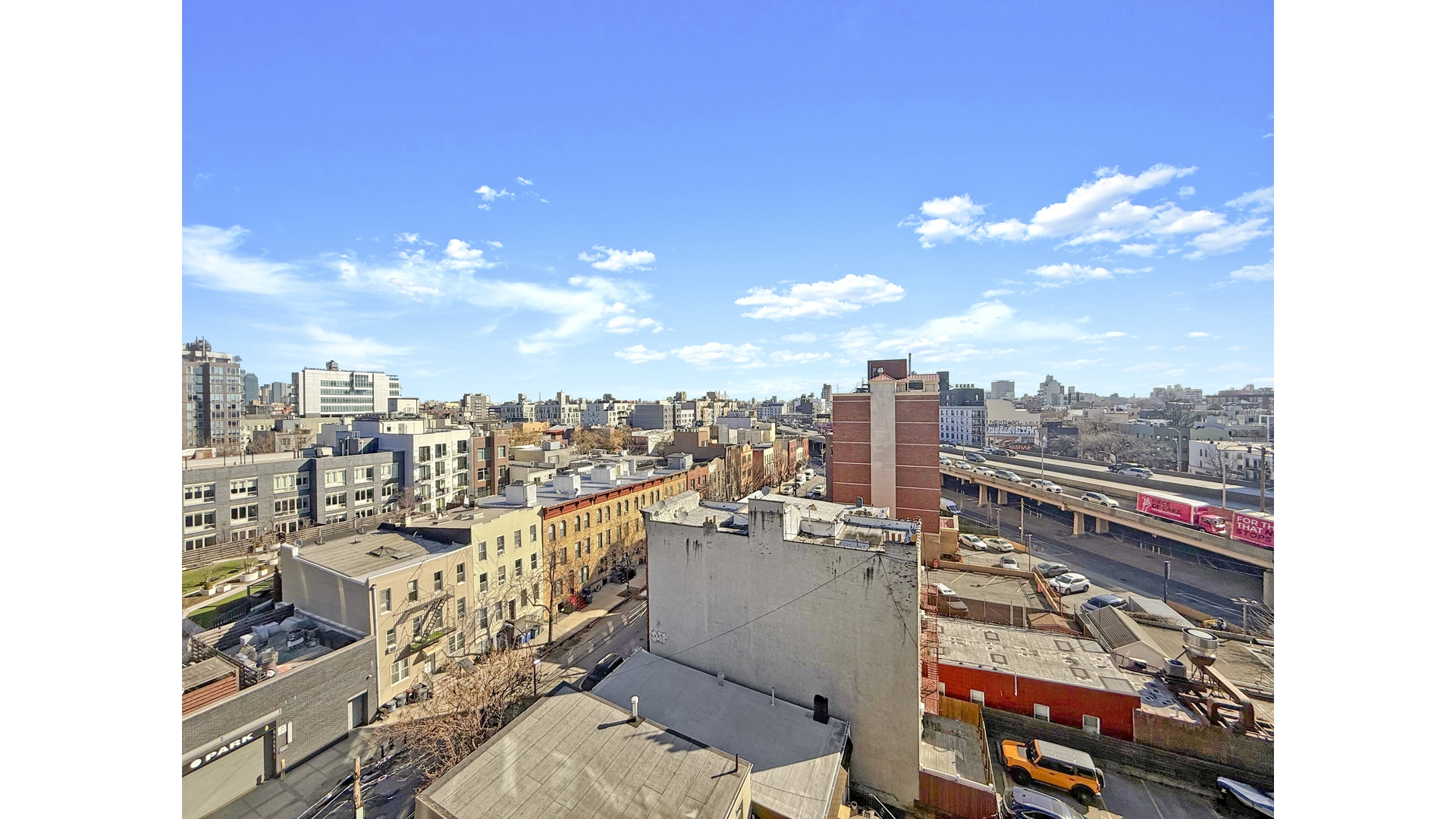 526 UNION Avenue PH5