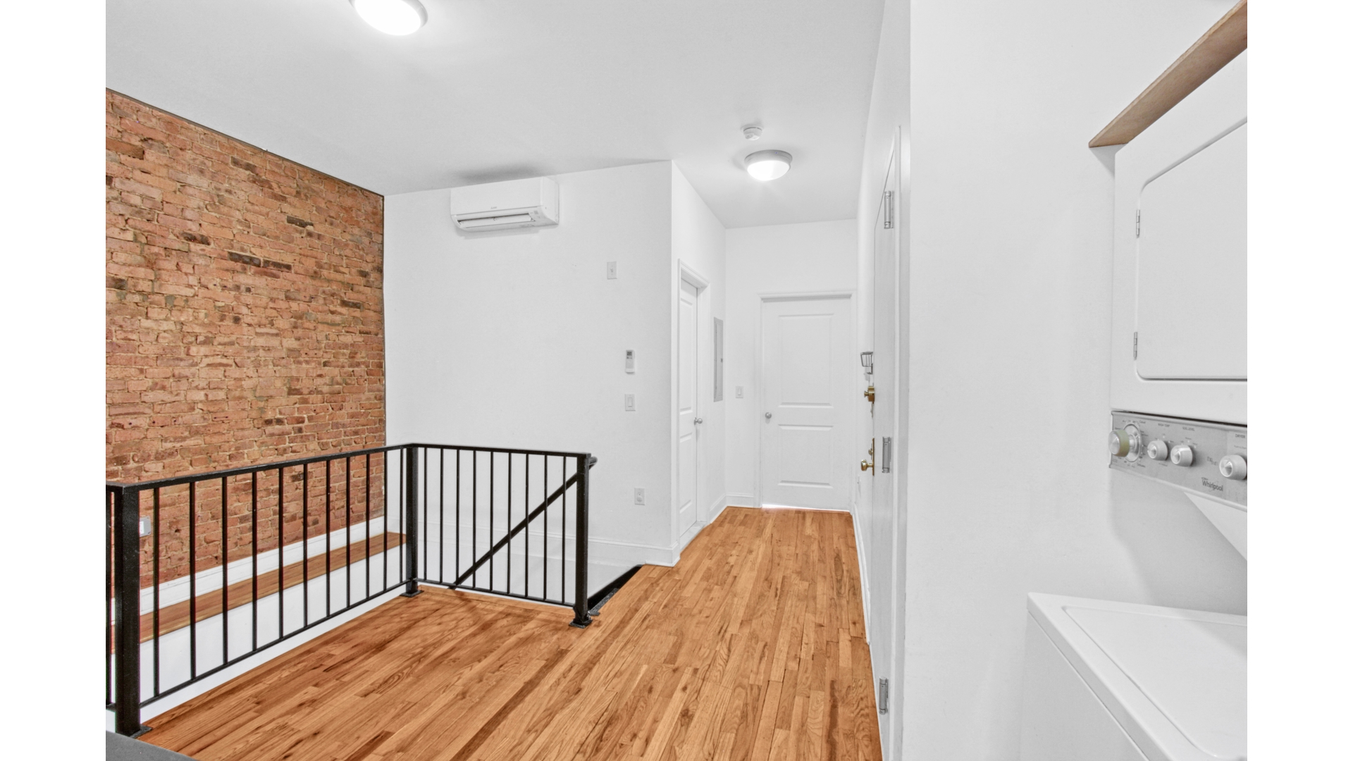 907 JEFFERSON Avenue