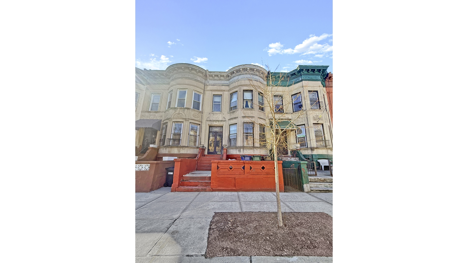 1312 UNION Street