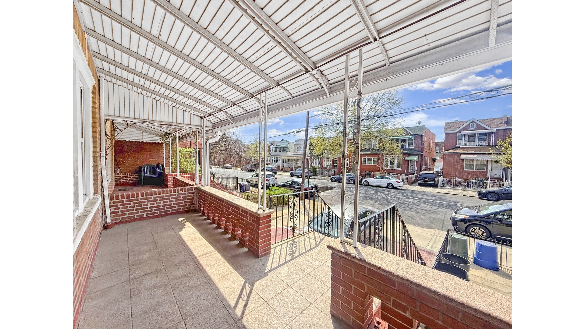 211 E 56TH Street