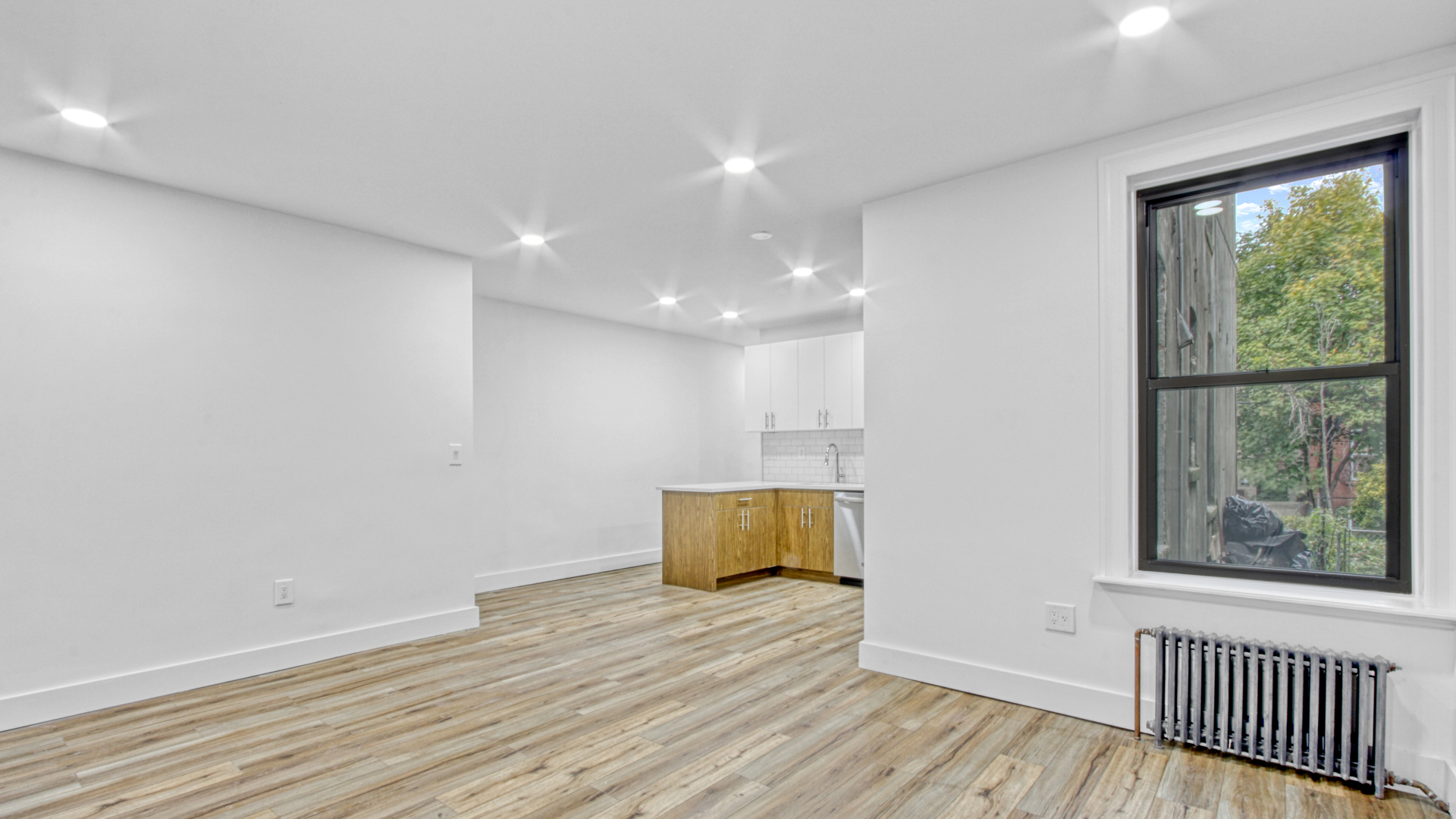 323 MIDWOOD Street 1