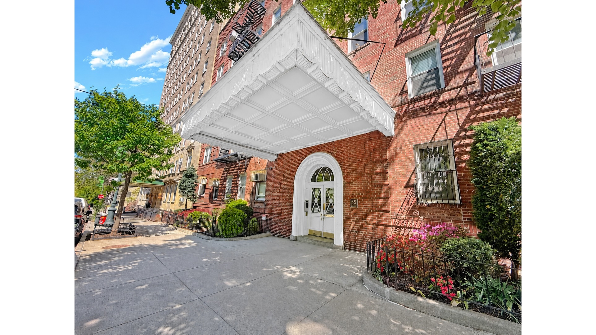 55 EASTERN Parkway 6F
