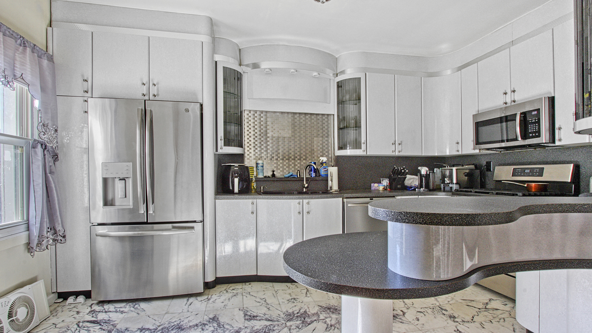 66 70TH Street 2